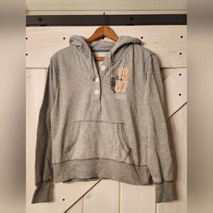 Y2K Aeropostale Hoodie. 3 Button Design. Size L. True Y2K. Gray.